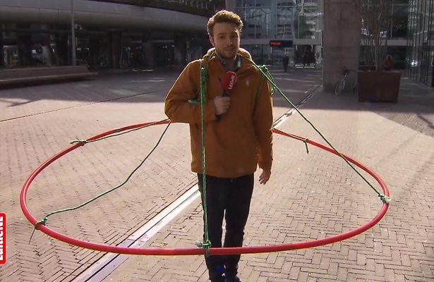 Kijk terug: Eén meter afstand houden tegen coronavirus